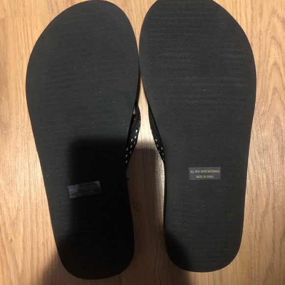 Black Polka Dot Women's Flip Flops (Switch Flops brand) - Picture 3 of 7